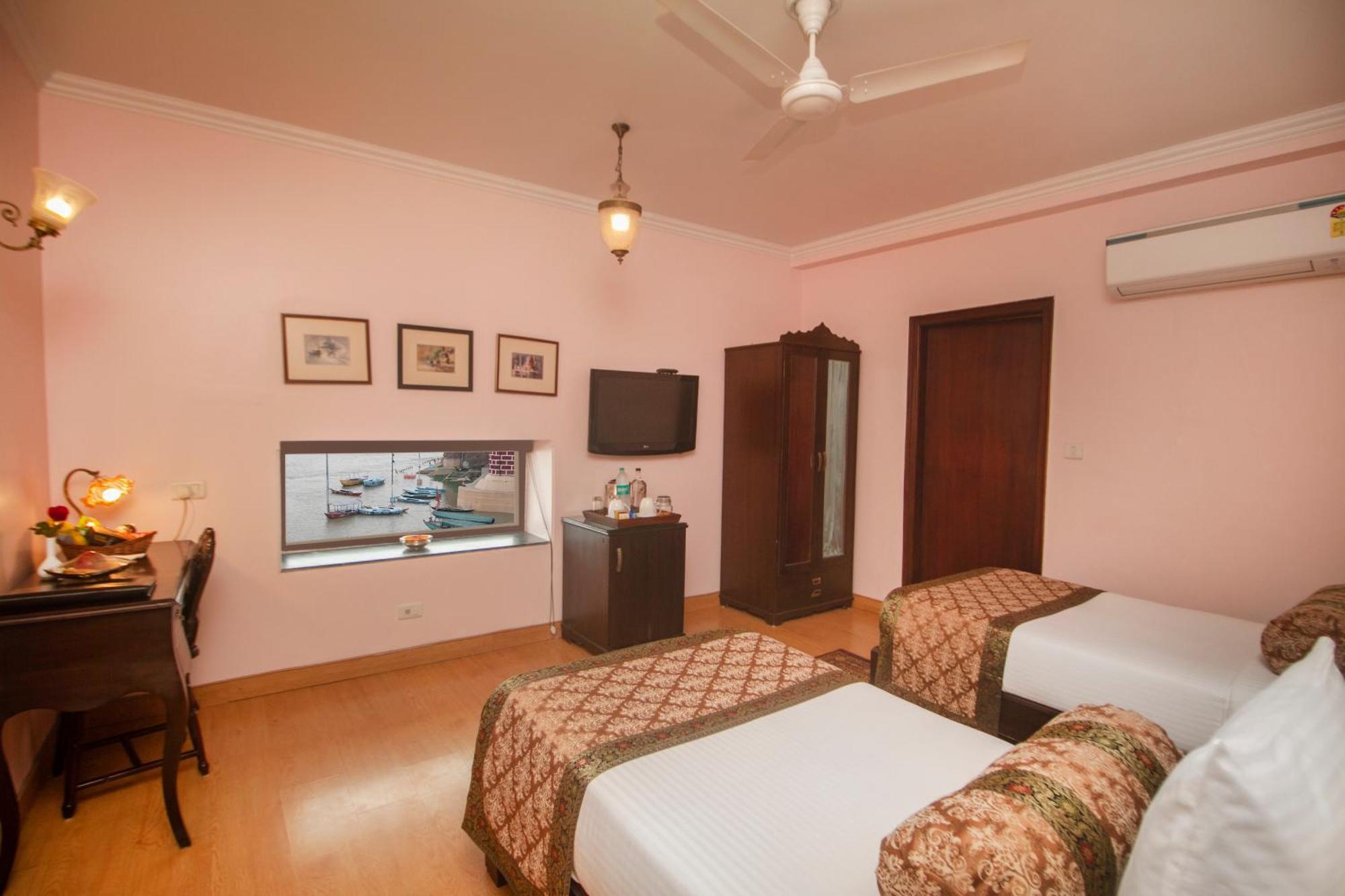 Amritara Suryauday Haveli Hotel Varanasi Ngoại thất bức ảnh